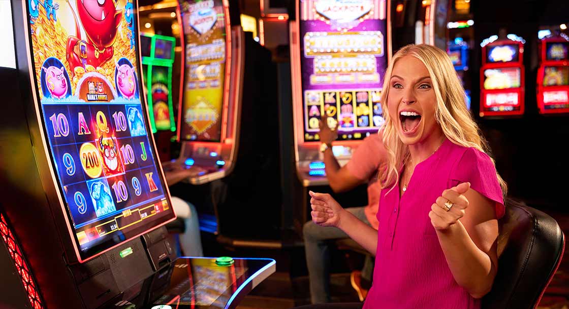 Gaming Machines at Oak Grove Racing, Gaming and Hotel