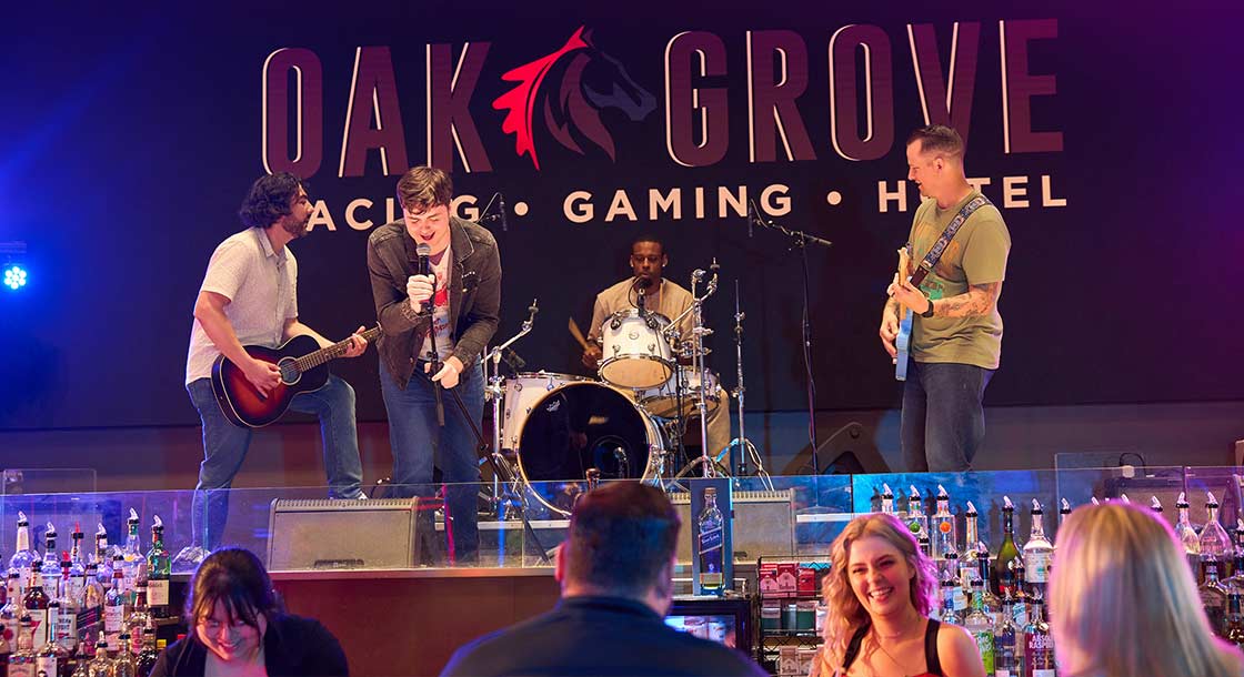 OakGrove_SportsBar3_1120x610